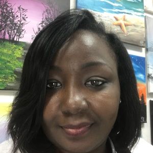 Meet your Posher, Cassandra